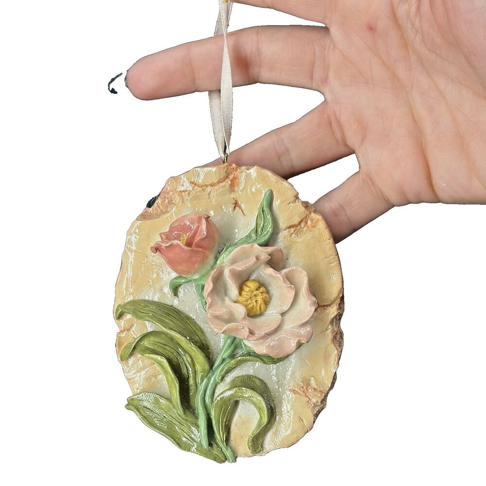 Vintage House of Lloyd Christmas Around the World Floral Ornament Pink Flowers